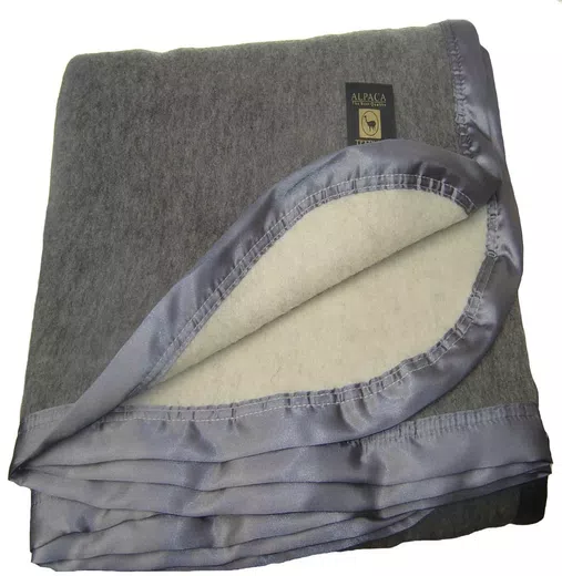 Winter Alpaca Blankets d01