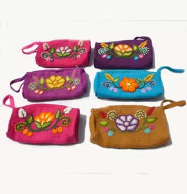 Hot Prices Andean Embroidered Purses