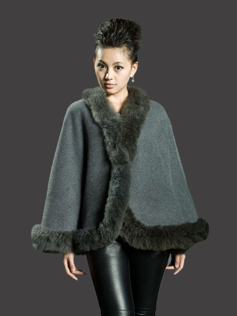 Fashionable Baby alpaca Fur Trimmed Cape